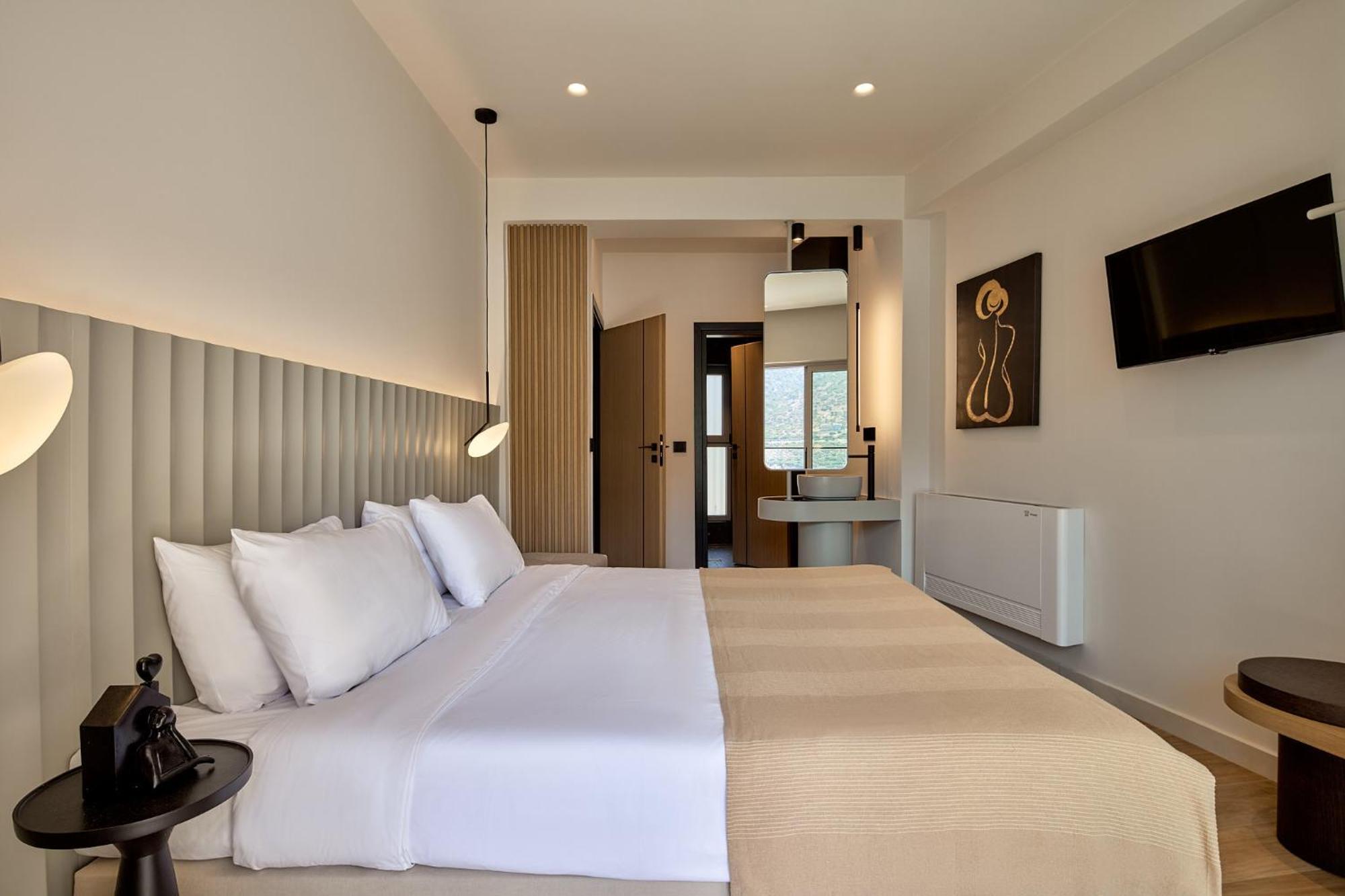 Ficus Seafront Villa, Eco Pool & Close To Beach, By Thinkvilla Bali  Esterno foto