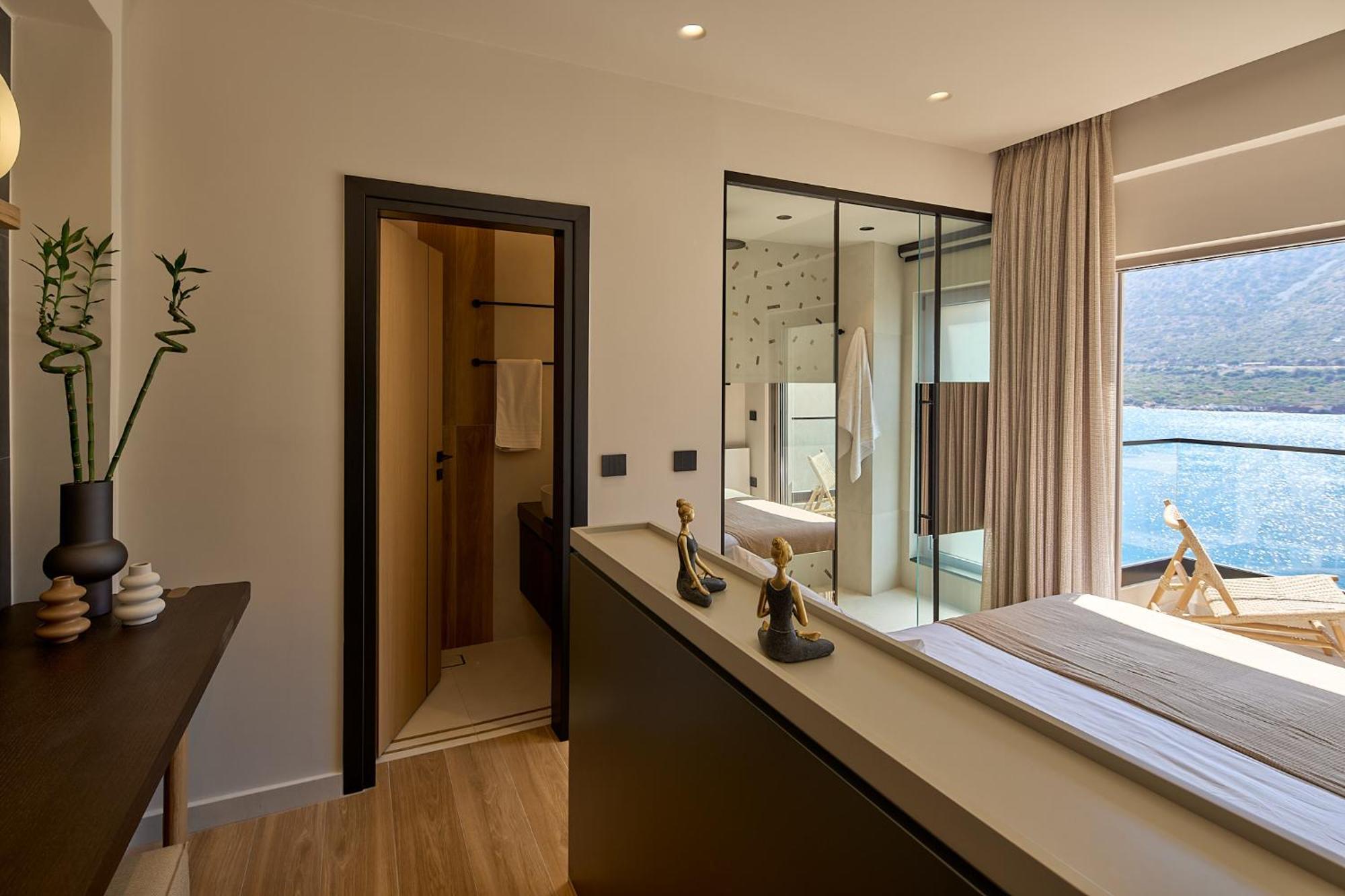 Ficus Seafront Villa, Eco Pool & Close To Beach, By Thinkvilla Bali  Esterno foto